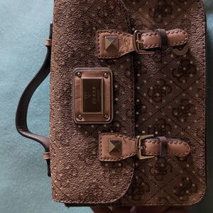 💛🌟🤎👜Guess tan gold small handbag shoulder crossbody